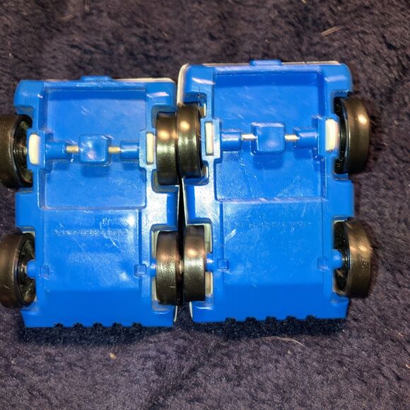 Fisher Price Little People Mail Truck 1986 Lot Of 2, Vintage Toy Collectibles - Picture 5 of 7